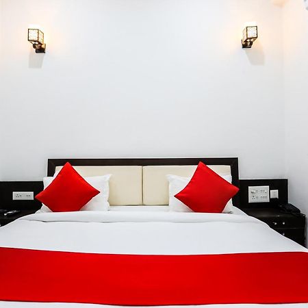 Oyo Hotel New Geetanjali Near Gautam Buddha Park Lucknow Ngoại thất bức ảnh
