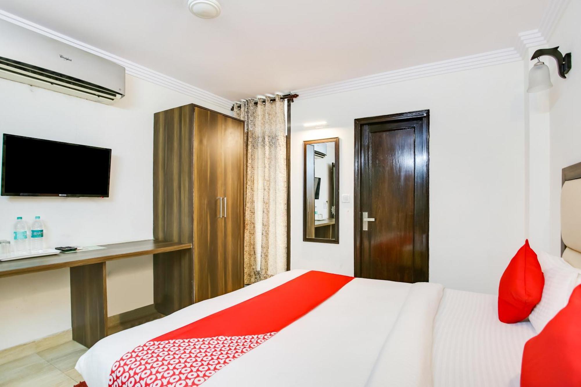 Oyo Hotel New Geetanjali Near Gautam Buddha Park Lucknow Ngoại thất bức ảnh